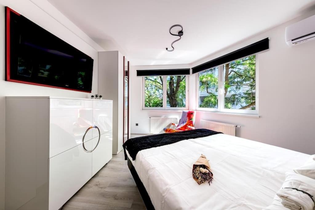 Stadium Apartment - Free Parking Budapest Exterior foto